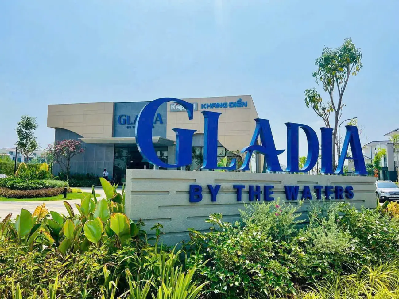 Gladia Khang Điền: An Cư Lạc Nghiệp, Cuộc Sống Hiện Đại