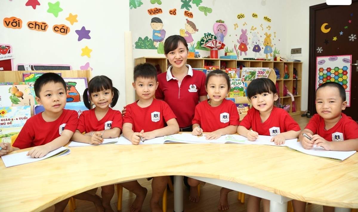 image-hoc-phi-vinschool-vinhomes-hoc-mon-cap-nhat-chuong-trinh-hoc-0-0